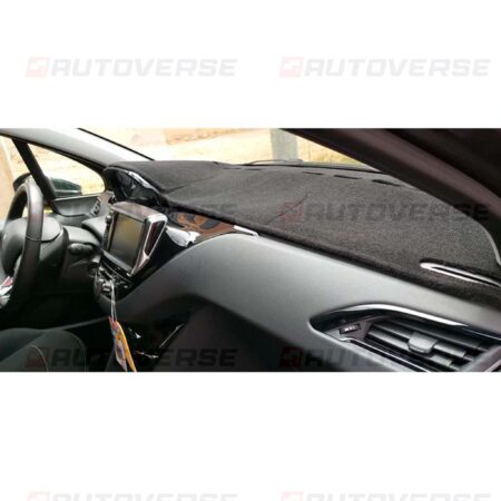 Tapis tableau de bord Peugeot 208 – vue 2 – Autoverse Maroc